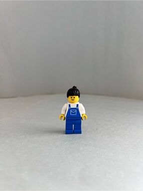 LEGO Female with Blue Overalls Minifigure
